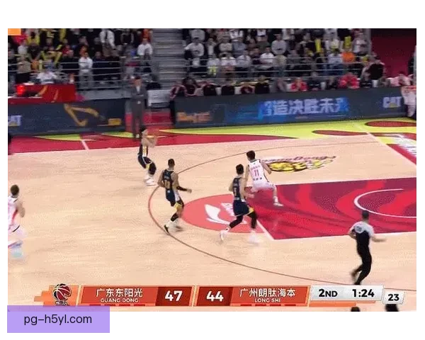 珀塞尔霍勒迪对飙山东险胜广州