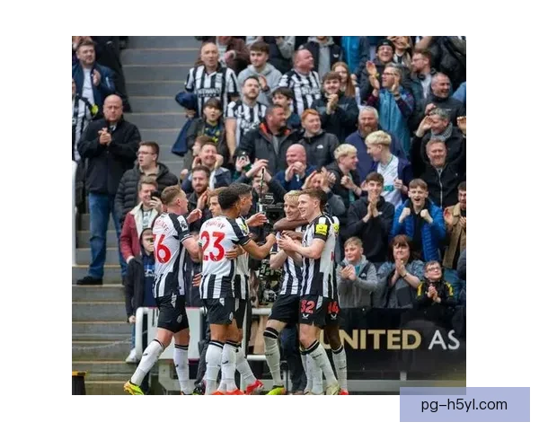 戈登半场四球助纽卡客场大胜